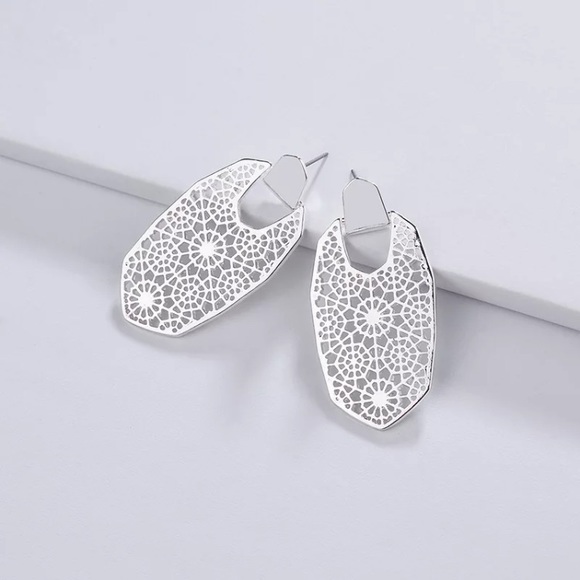 NEW 2.2” Silver Flower Filigree stud drop earring - Picture 1 of 3